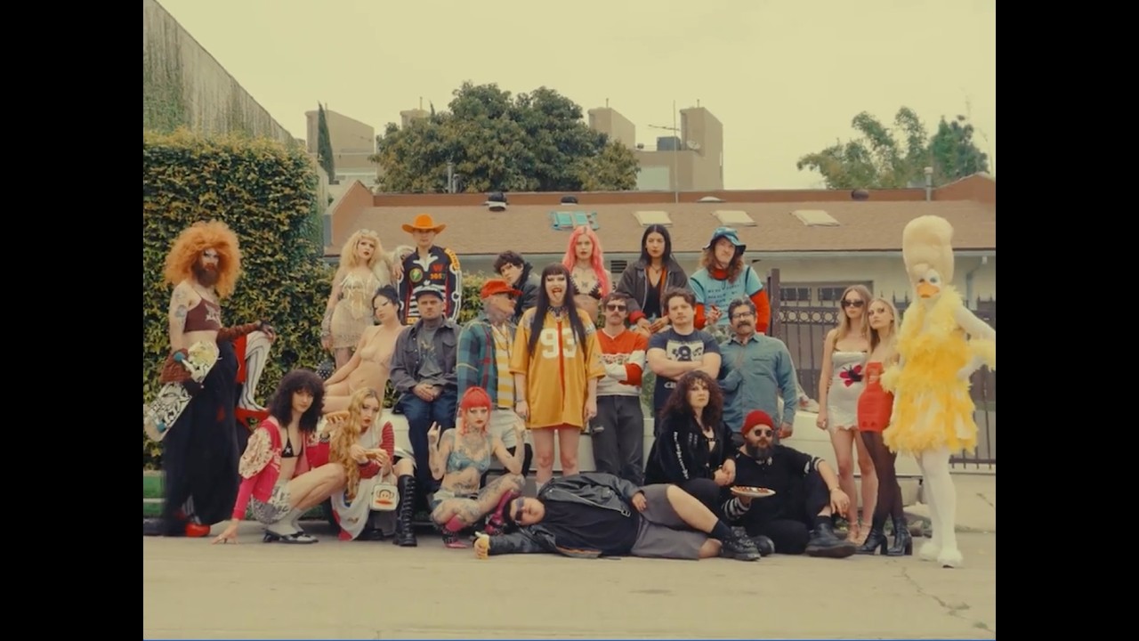 Surfbort – Hot Dog