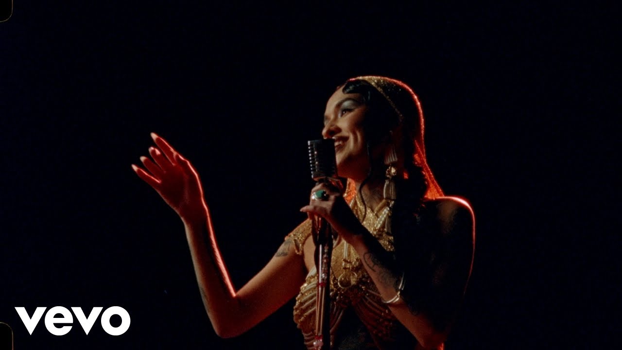 Tia Wood – Stimulated