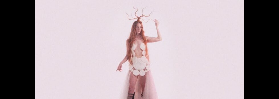 Vera Blue – Go Lucky