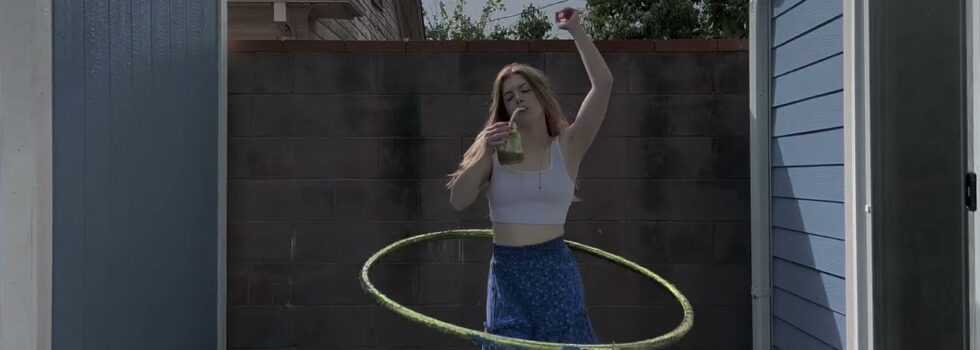 Vines – Silver Springs (Feat. Helado Negro)