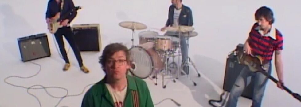 Weird Nightmare – Pay No Mind