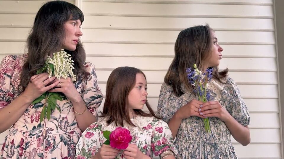 Dusty Roses — Alela Diane — music video music video