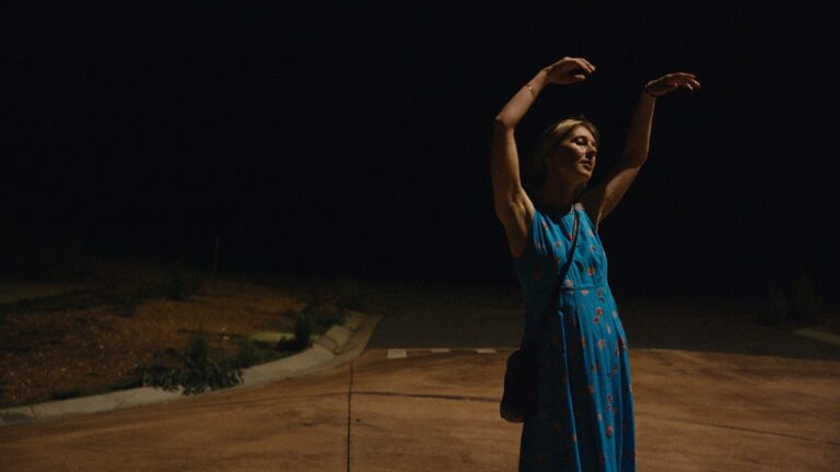 Carla dal Forno – Nighttime music video